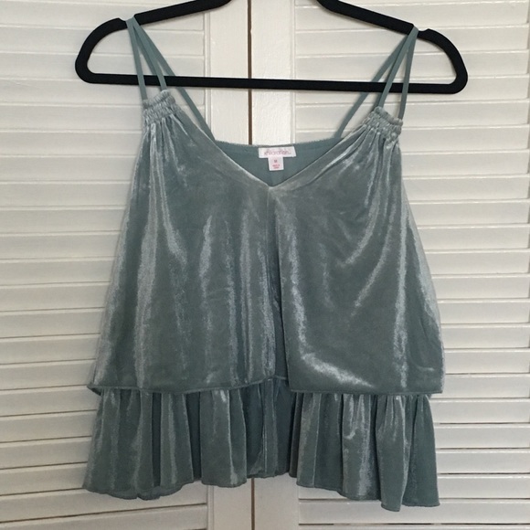 NWT Blue Velvet Tiered Crop Tank - Picture 1 of 3